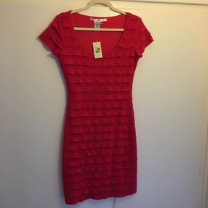 Max Studio Fushia Fitted Dress